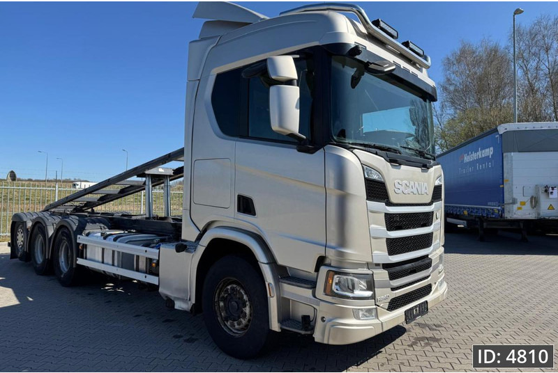 Scania R540 Topline, Euro 6, / 8x4 / BDF / Lift axle / frame 7.4 m - Autocarro portacontainer/ Caisse interchangeable: foto 4 Scania R540 Topline, Euro 6, / 8x4 / BDF / Lift axle / frame 7.4 m - Autocarro portacontainer/ Caisse interchangeable: foto 4