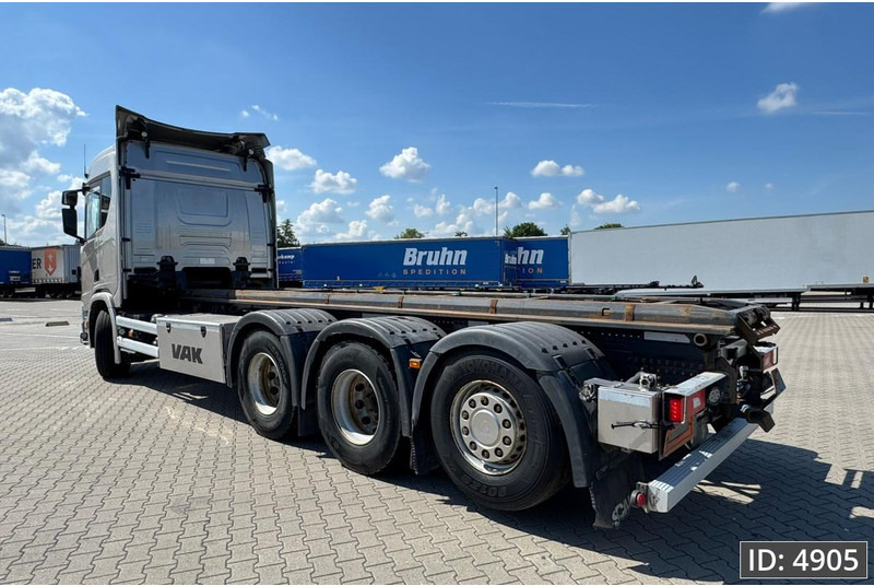 Scania R540 Topline, Euro 6, / 8x4 / Lift axle / frame 7.4 m - Autocarro telaio: foto 2 Scania R540 Topline, Euro 6, / 8x4 / Lift axle / frame 7.4 m - Autocarro telaio: foto 2