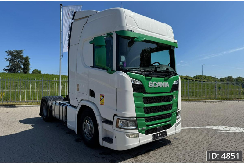 Scania R450 Topline, Euro 6, / Retarder / Standklima / 2x Tank, Intarder - Trattore stradale: foto 4 Scania R450 Topline, Euro 6, / Retarder / Standklima / 2x Tank, Intarder - Trattore stradale: foto 4