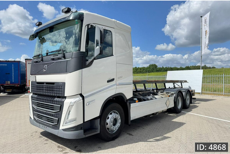 Volvo FH 500 Globetrotter, Euro 6, / 6x2 / Hydraulic body / frame 7.4 m / Tail lift - Autocarro portacontainer/ Caisse interchangeable: foto 1 Volvo FH 500 Globetrotter, Euro 6, / 6x2 / Hydraulic body / frame 7.4 m / Tail lift - Autocarro portacontainer/ Caisse interchangeable: foto 1