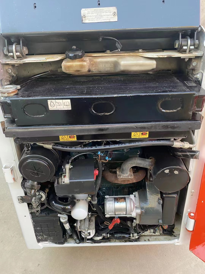 Leasing di BOBCAT Skid Steer Loader S70 BOBCAT Skid Steer Loader S70: foto 6 Leasing di BOBCAT Skid Steer Loader S70 BOBCAT Skid Steer Loader S70: foto 6