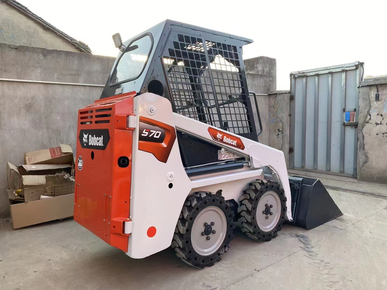 BOBCAT Skid Steer Loader S70 - Minipala: foto 5 BOBCAT Skid Steer Loader S70 - Minipala: foto 5