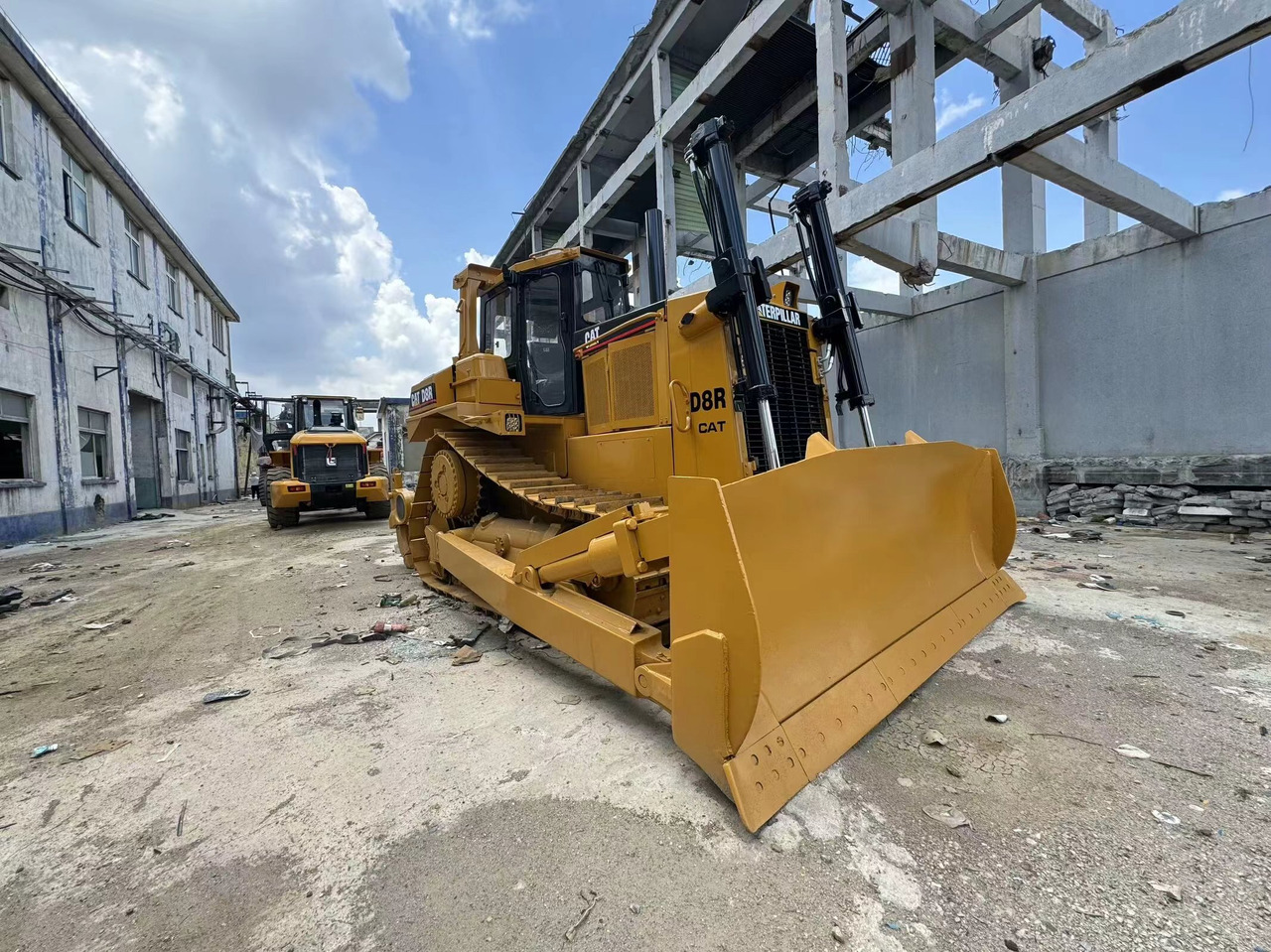 CAT Bulldozer D8R Click for Discount - Bulldozer: foto 5 CAT Bulldozer D8R Click for Discount - Bulldozer: foto 5