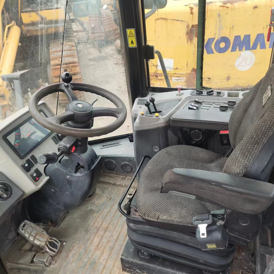 CAT Wheel loader 950G Genuine Click for Discount - Pala gommata: foto 3 CAT Wheel loader 950G Genuine Click for Discount - Pala gommata: foto 3