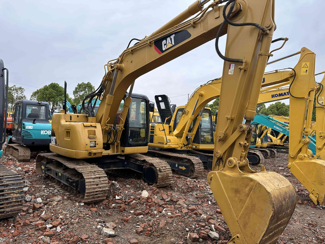 CATERPILLAR 313C Wheel Excavator Click for Discount - Escavatore gommato: foto 1 CATERPILLAR 313C Wheel Excavator Click for Discount - Escavatore gommato: foto 1