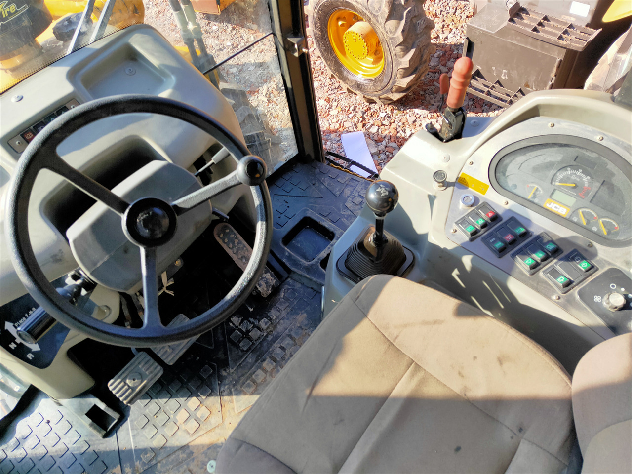 Terna CATERPILLAR Backhoe Loader 420F Click Here for Discount: foto 10