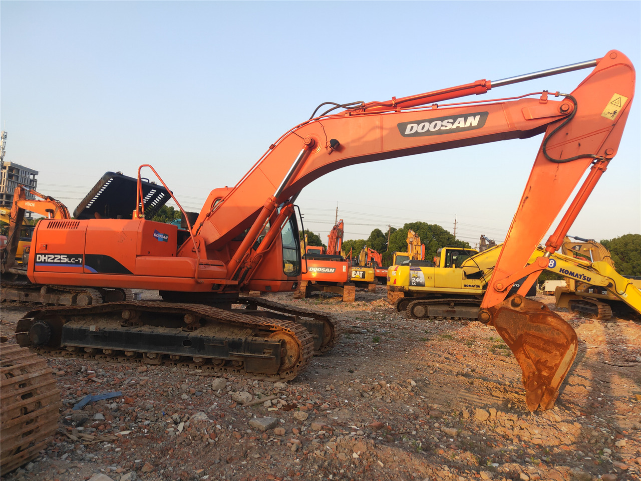 DOOSAN Crawler excavator - Escavatore cingolato: foto 3 DOOSAN Crawler excavator - Escavatore cingolato: foto 3