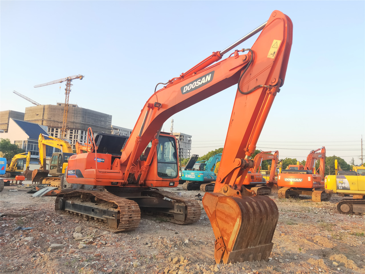 DOOSAN Crawler excavator - Escavatore cingolato: foto 4 DOOSAN Crawler excavator - Escavatore cingolato: foto 4