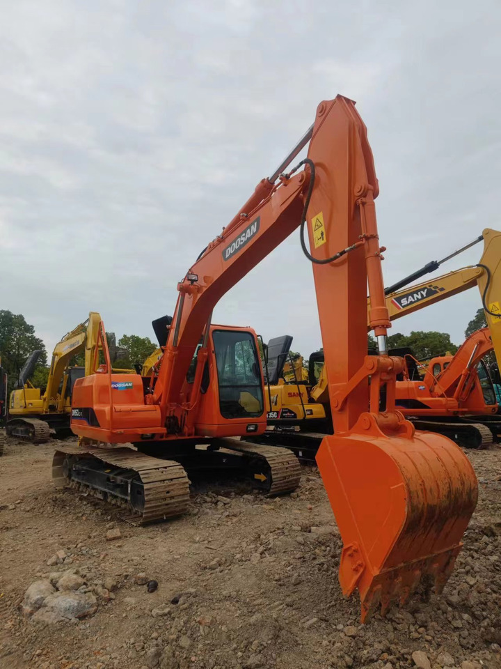 DOOSAN DH150LC-7 Crawler Excavator - Escavatore cingolato: foto 3 DOOSAN DH150LC-7 Crawler Excavator - Escavatore cingolato: foto 3
