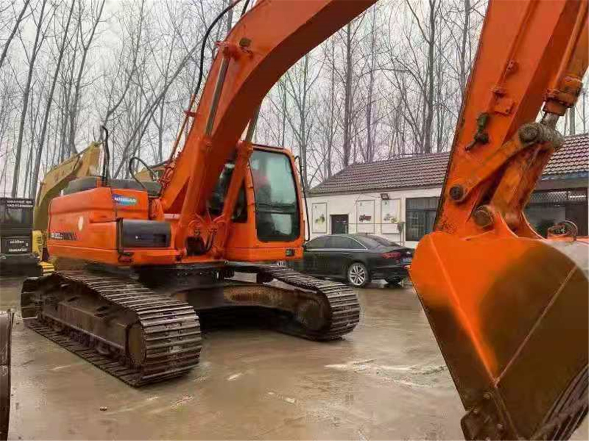 DOOSAN Excavator DX300 Click Here for Discount - Escavatore cingolato: foto 3 DOOSAN Excavator DX300 Click Here for Discount - Escavatore cingolato: foto 3