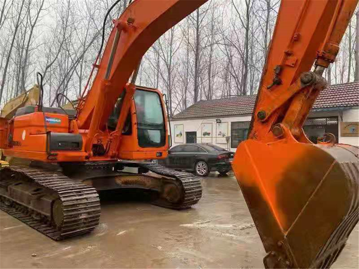 DOOSAN Excavator DX300 Click Here for Discount - Escavatore cingolato: foto 2 DOOSAN Excavator DX300 Click Here for Discount - Escavatore cingolato: foto 2