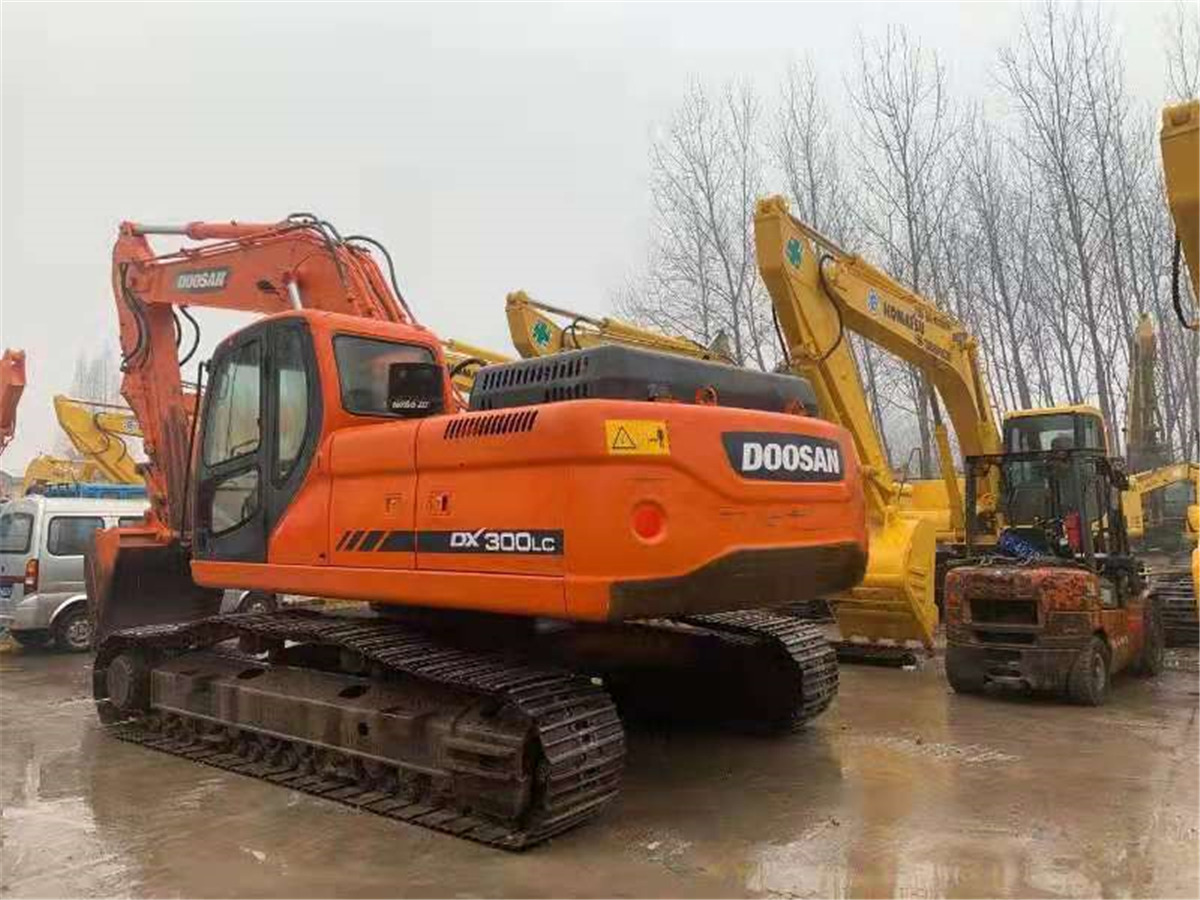 DOOSAN Excavator DX300 Click Here for Discount - Escavatore cingolato: foto 4 DOOSAN Excavator DX300 Click Here for Discount - Escavatore cingolato: foto 4