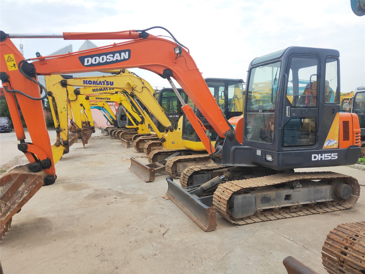 Doosan Crawler Excavator DH55 Good Condition Click for Discount - Escavatore cingolato: foto 3 Doosan Crawler Excavator DH55 Good Condition Click for Discount - Escavatore cingolato: foto 3
