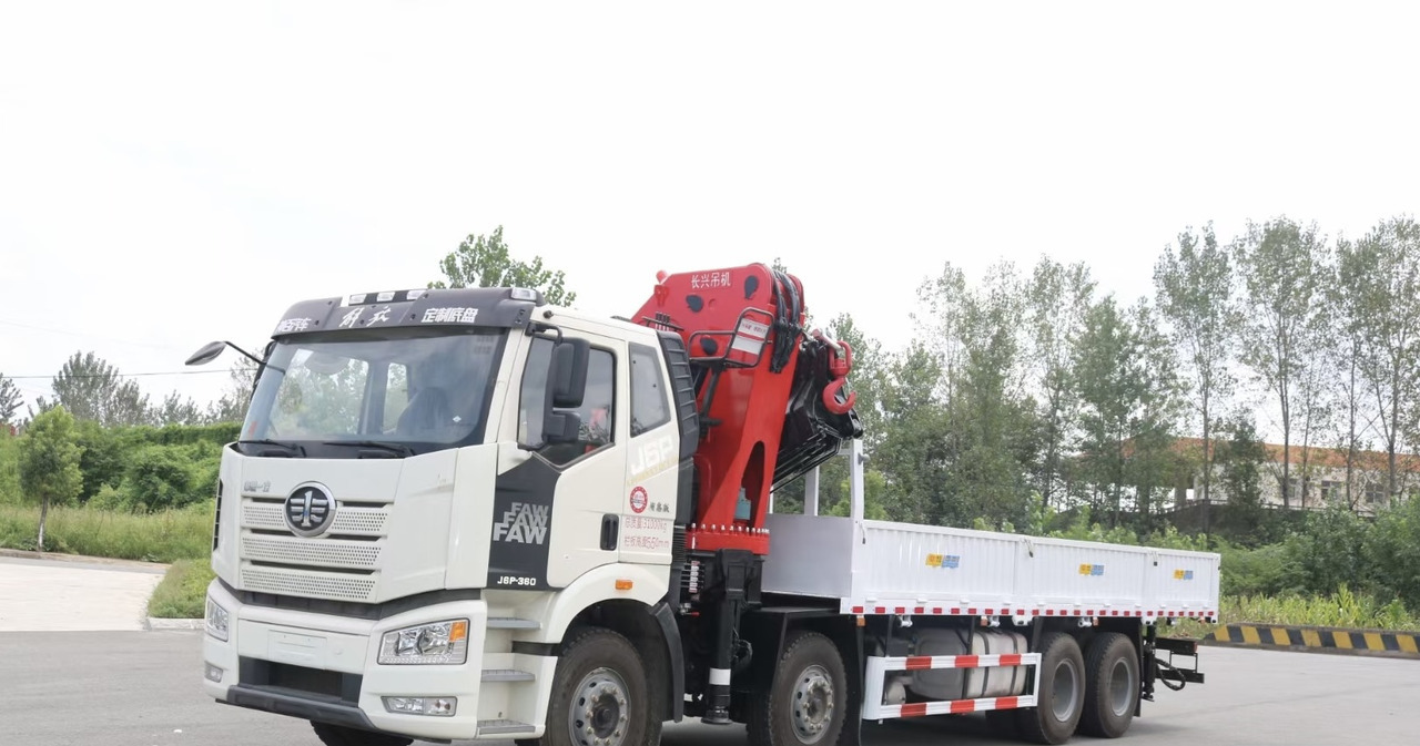 FAW JBP 380hp Crane |Truck  Excellent Condition - Camion con gru: foto 4 FAW JBP 380hp Crane |Truck  Excellent Condition - Camion con gru: foto 4