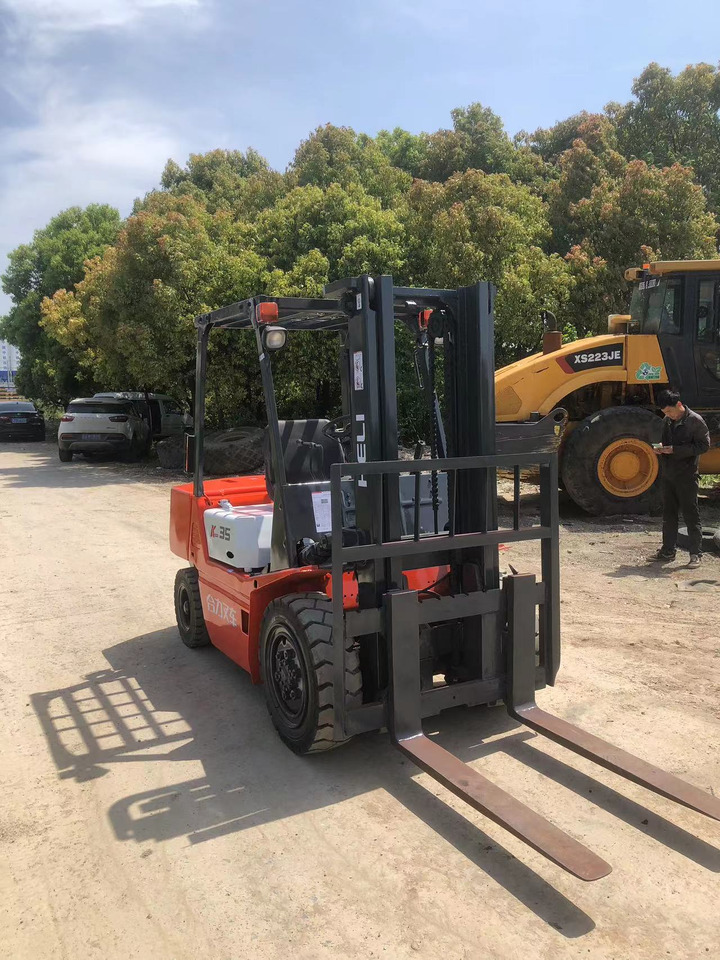 HELI K35 Forklift Click Here for Discount - Carrello elevatore diesel: foto 5 HELI K35 Forklift Click Here for Discount - Carrello elevatore diesel: foto 5