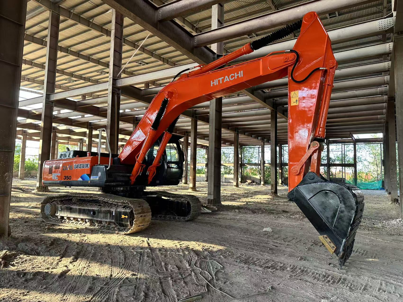 HITACHI ZX350 Excavator Click for Discount - Escavatore: foto 3 HITACHI ZX350 Excavator Click for Discount - Escavatore: foto 3