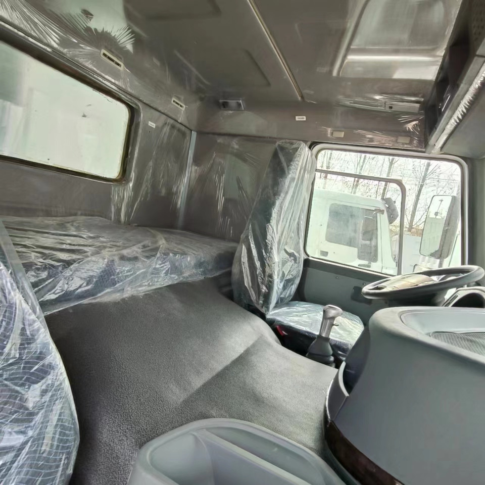 HOWO Dump Truck 371HP 6x4 Click for Discount - Autocarro ribaltabile: foto 5 HOWO Dump Truck 371HP 6x4 Click for Discount - Autocarro ribaltabile: foto 5