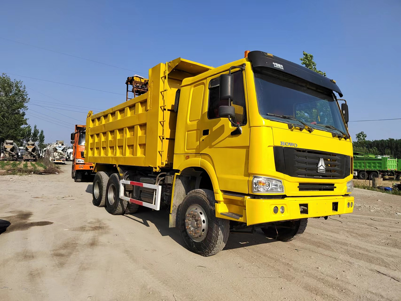 HOWO Dump truck 371 6/4 Click Here for Discount - Autocarro ribaltabile: foto 4 HOWO Dump truck 371 6/4 Click Here for Discount - Autocarro ribaltabile: foto 4