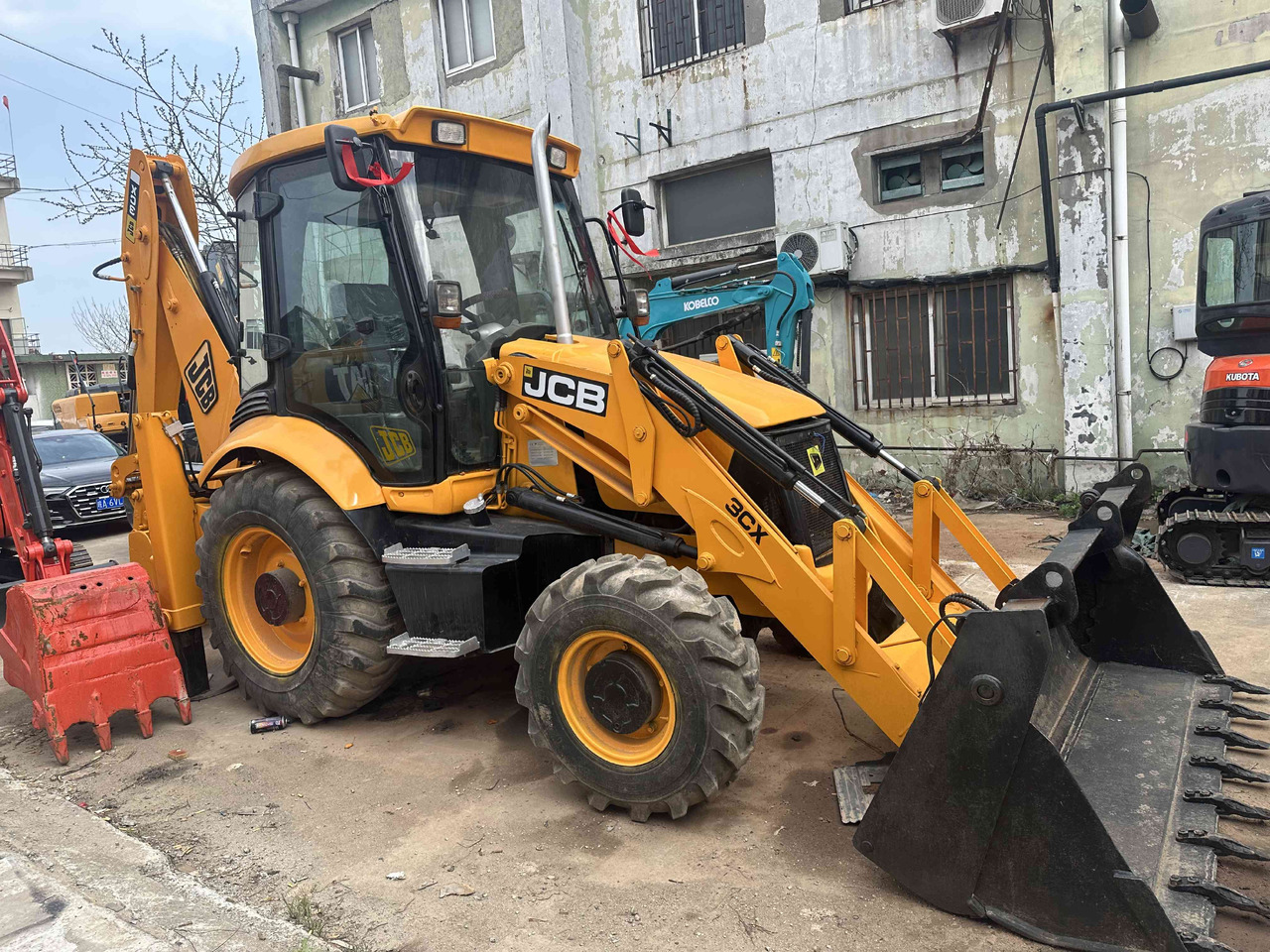 JCB Backhoe Loader - Terna: foto 2 JCB Backhoe Loader - Terna: foto 2
