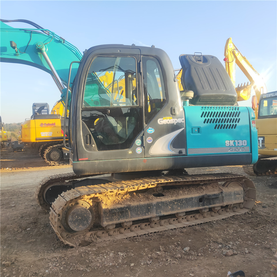 KOBELCO SK130 - Escavatore cingolato: foto 5 KOBELCO SK130 - Escavatore cingolato: foto 5