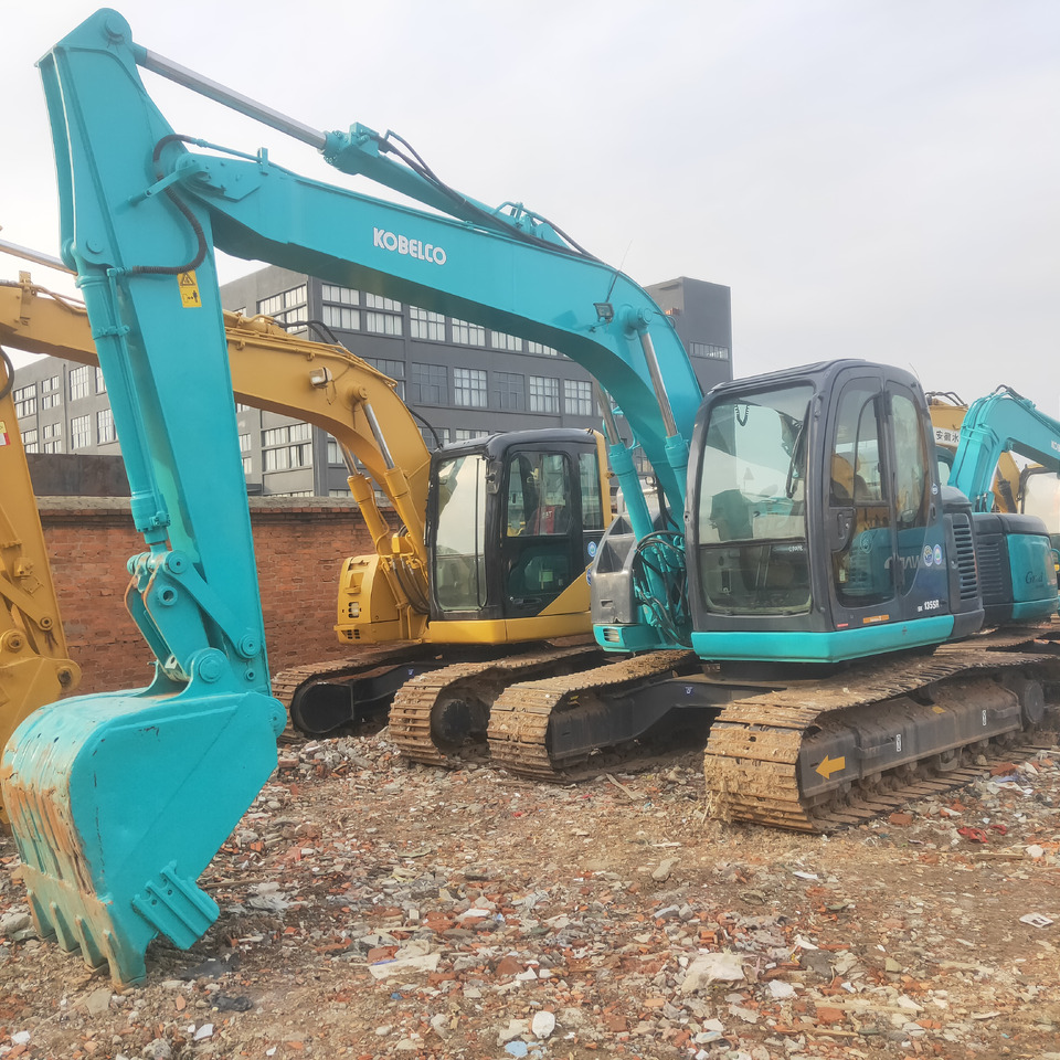 KOBELCO SK135SR - Escavatore cingolato: foto 1 KOBELCO SK135SR - Escavatore cingolato: foto 1
