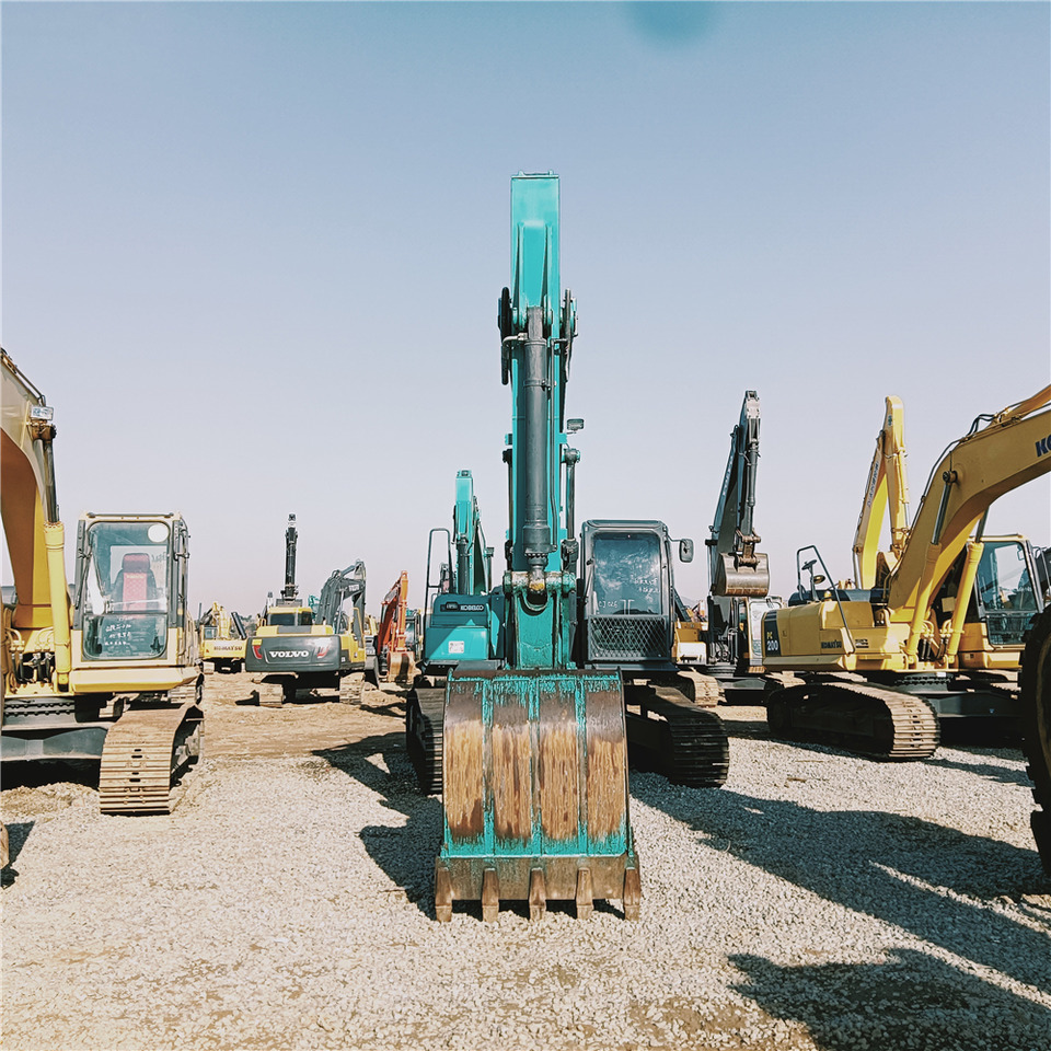 KOBELCO SK260D - Escavatore cingolato: foto 2 KOBELCO SK260D - Escavatore cingolato: foto 2