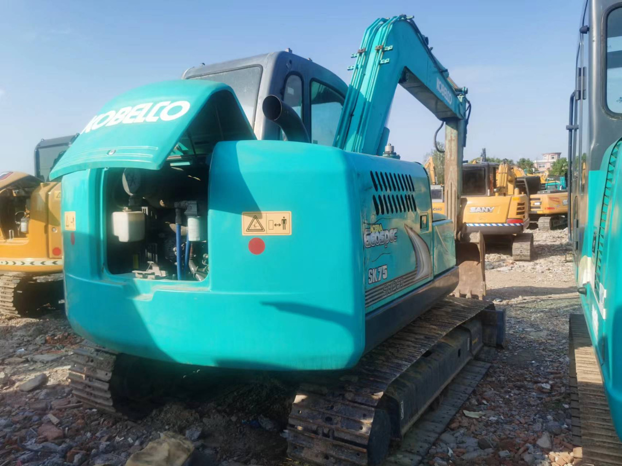 KOBELCO SK75-8 - Escavatore cingolato: foto 5 KOBELCO SK75-8 - Escavatore cingolato: foto 5