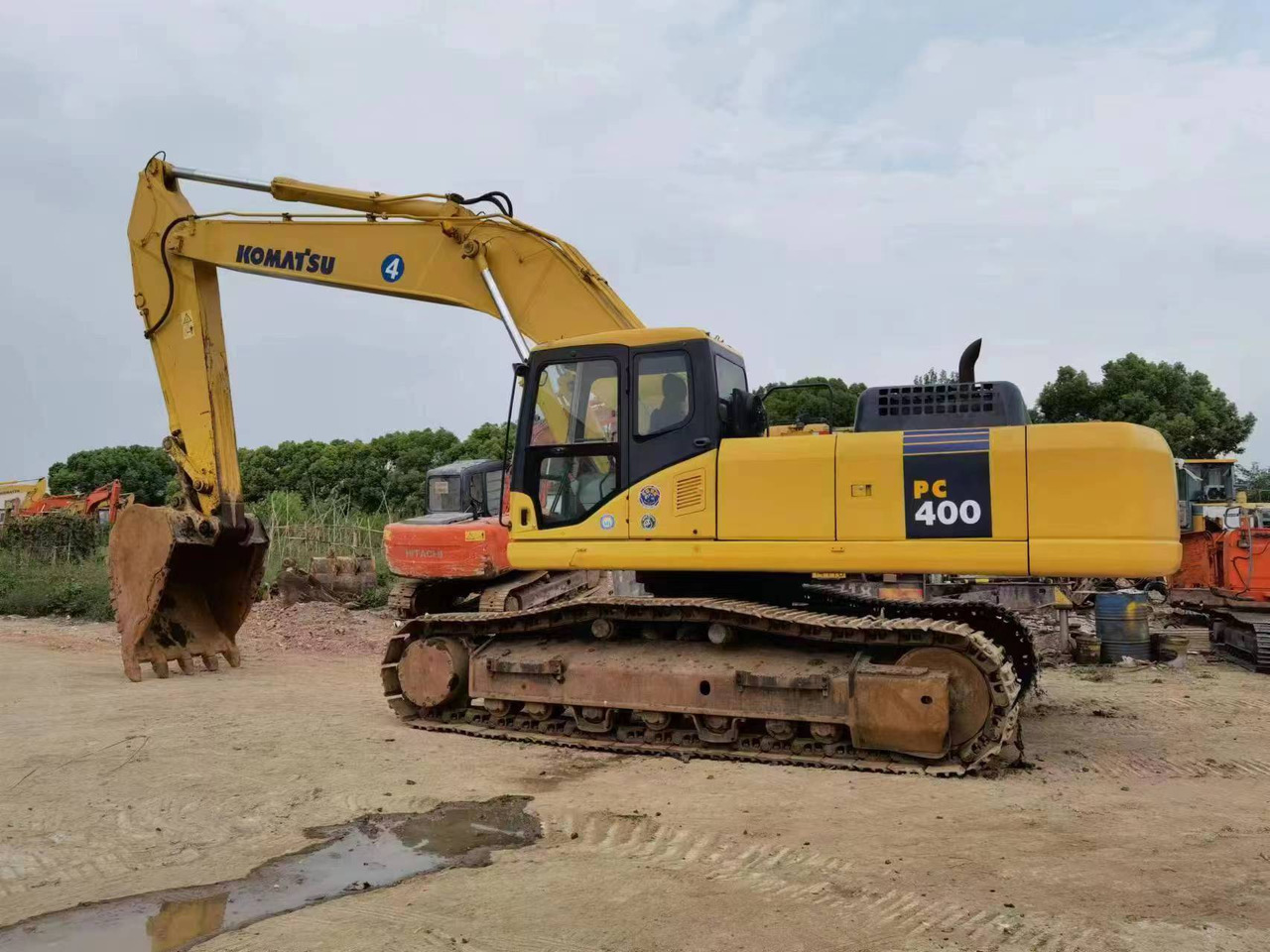 KOMATSU PC400-7 Excavator Click for Discount - Escavatore cingolato: foto 1 KOMATSU PC400-7 Excavator Click for Discount - Escavatore cingolato: foto 1