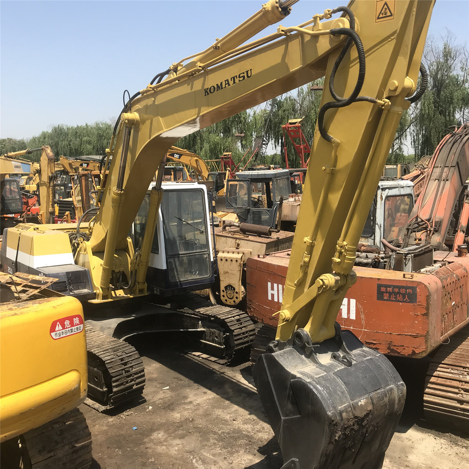 Komatsu Excavator PC200-5 - Escavatore: foto 1 Komatsu Excavator PC200-5 - Escavatore: foto 1