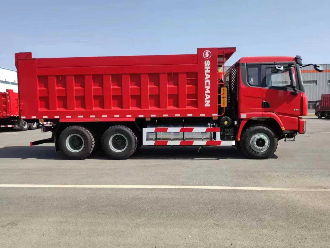 SHACMAN F3000 Dump Truck 6X4 Click for Discount - Autocarro ribaltabile: foto 5 SHACMAN F3000 Dump Truck 6X4 Click for Discount - Autocarro ribaltabile: foto 5