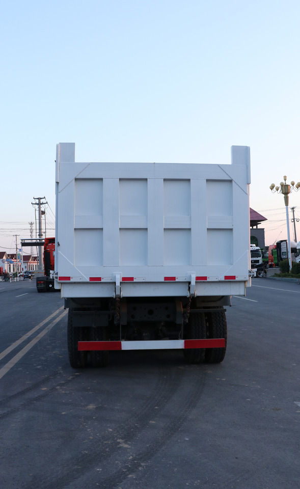 SINOTRUK Dump Truck 6x4 Click for Discount - Autocarro ribaltabile: foto 5 SINOTRUK Dump Truck 6x4 Click for Discount - Autocarro ribaltabile: foto 5