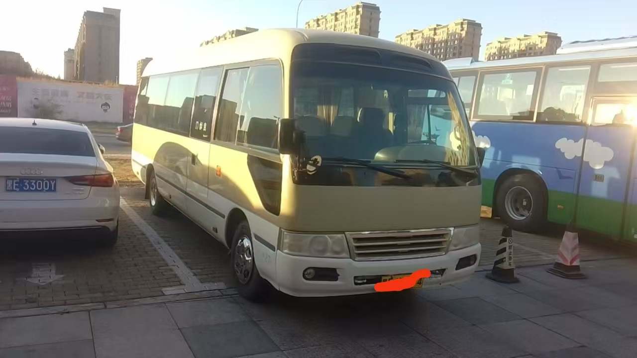 TOYOTA Coaster Bus Click Here for Discount - Pullman: foto 2 TOYOTA Coaster Bus Click Here for Discount - Pullman: foto 2