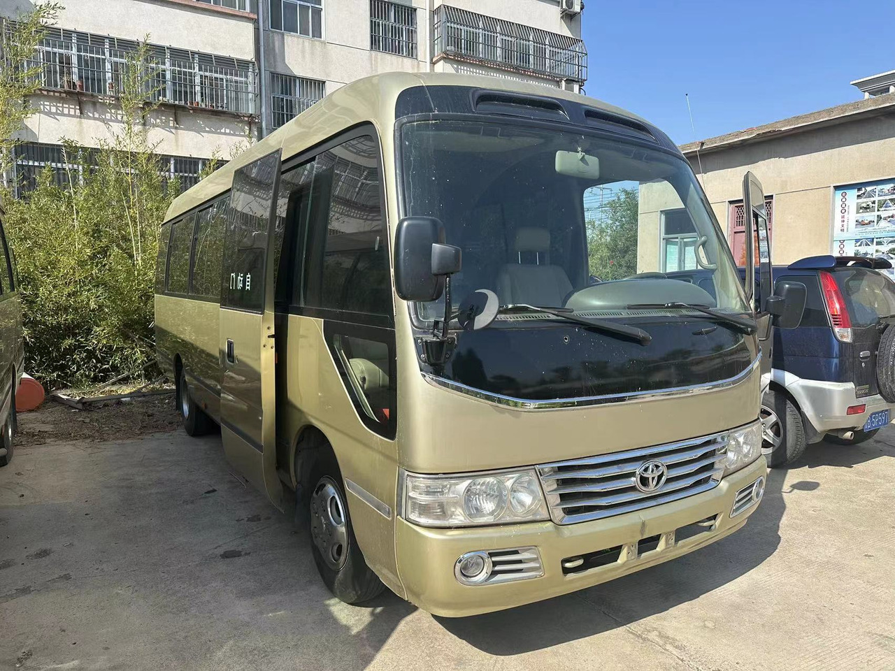 TOYOTA Coaster Bus Click Here for Discount - Pullman: foto 1 TOYOTA Coaster Bus Click Here for Discount - Pullman: foto 1