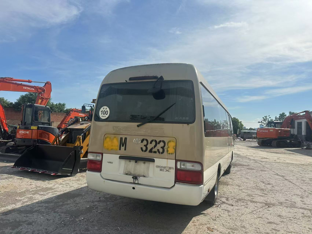 TOYOTA Coaster - Minibus, Pulmino: foto 3 TOYOTA Coaster - Minibus, Pulmino: foto 3