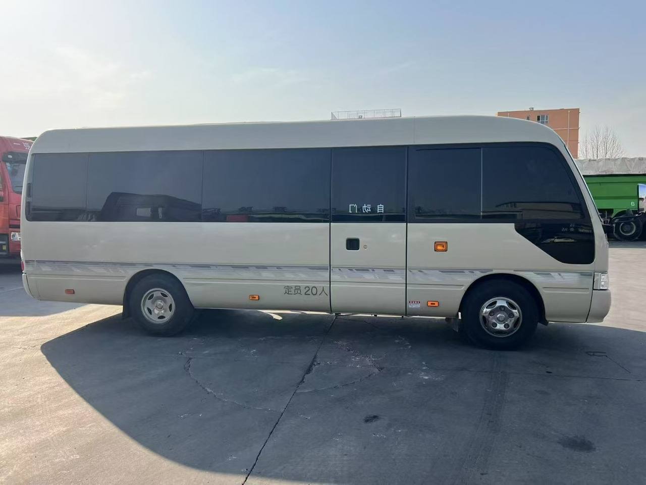 TOYOTA Mini Bus 20 Seats 2020 Click Here for Discount - Pullman: foto 3 TOYOTA Mini Bus 20 Seats 2020 Click Here for Discount - Pullman: foto 3