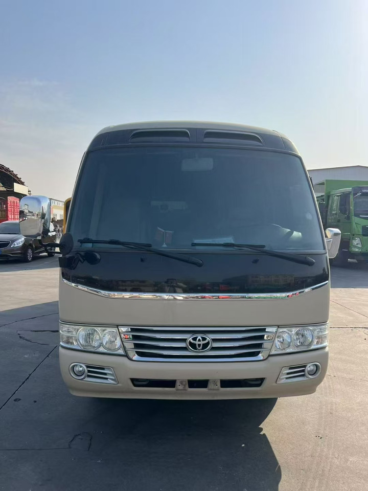TOYOTA Mini Bus 20 Seats - Pullman: foto 2 TOYOTA Mini Bus 20 Seats - Pullman: foto 2