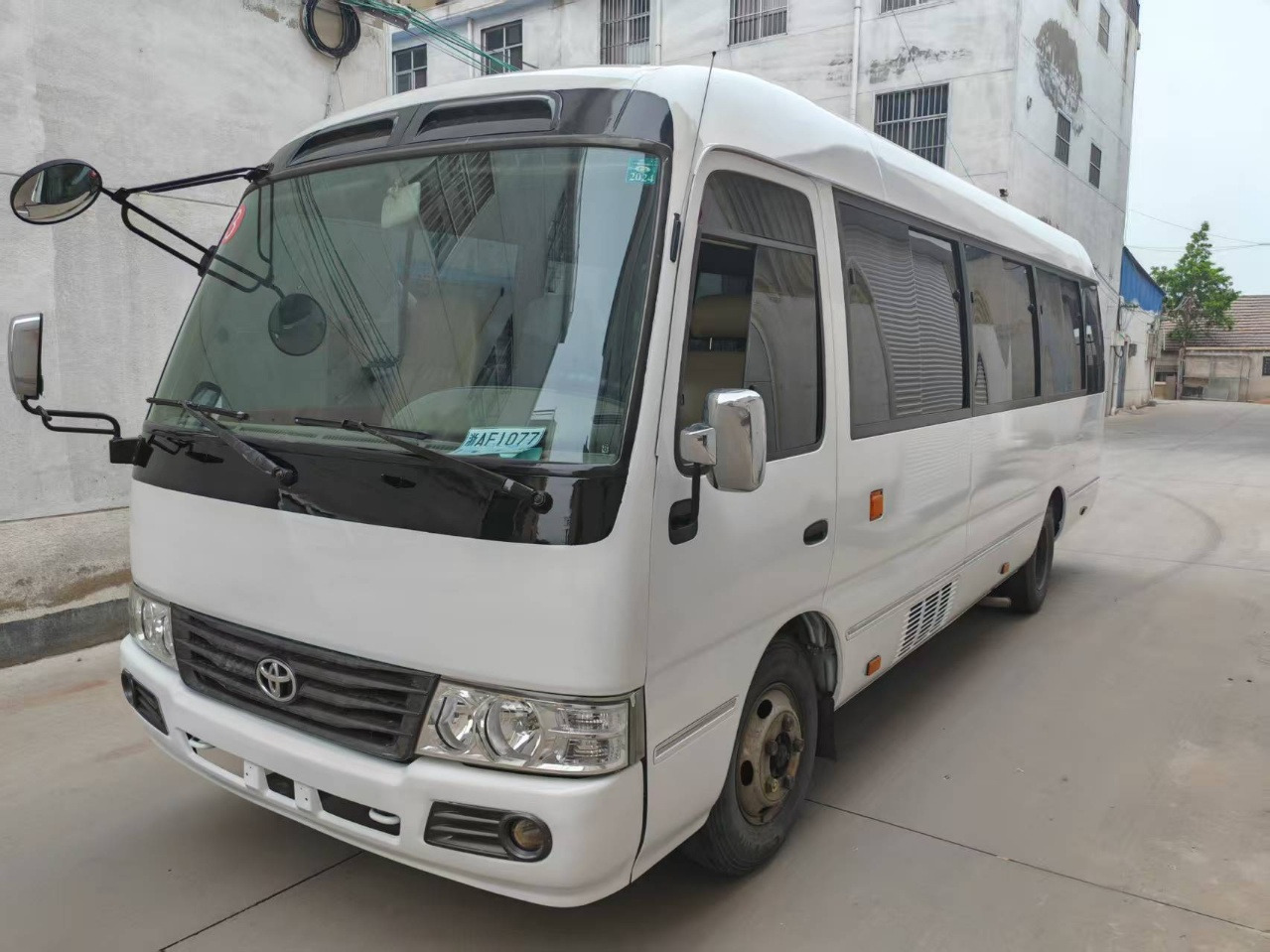 TOYOTA Mini Bus 27 Seats Low Km Click for Discount - Pullman: foto 3 TOYOTA Mini Bus 27 Seats Low Km Click for Discount - Pullman: foto 3