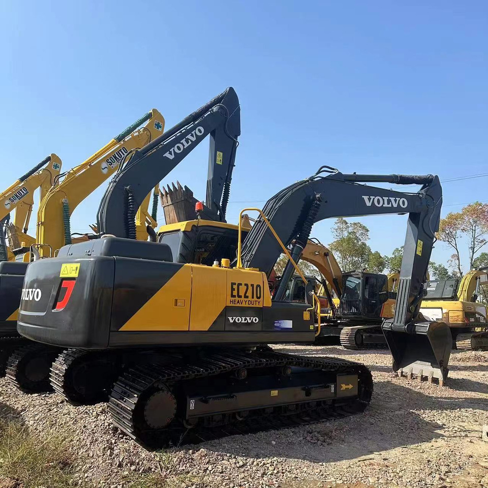 VOLVO Excavator EC210B Click for Discount - Escavatore cingolato: foto 4 VOLVO Excavator EC210B Click for Discount - Escavatore cingolato: foto 4