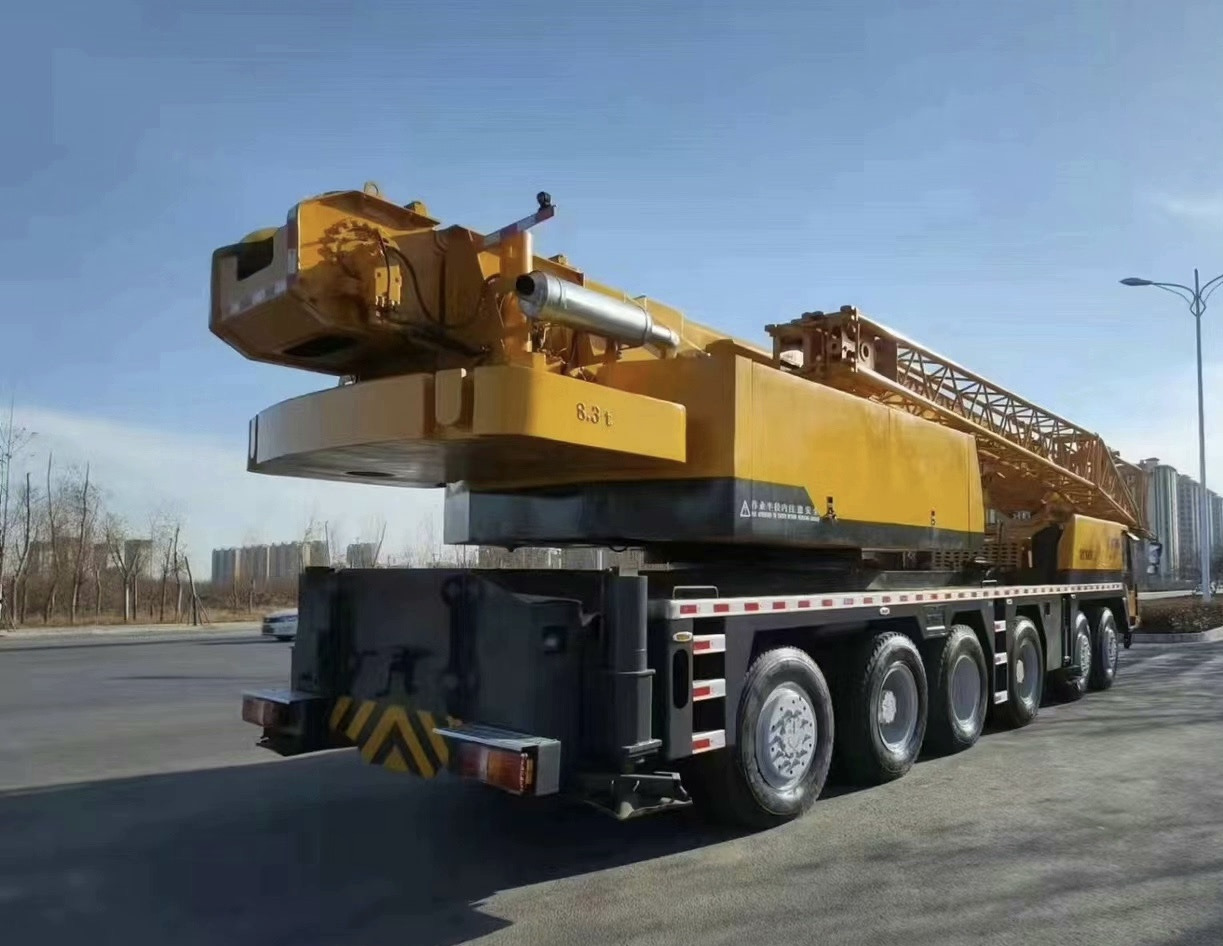 XCMG Crane QY100 - Gru: foto 3 XCMG Crane QY100 - Gru: foto 3