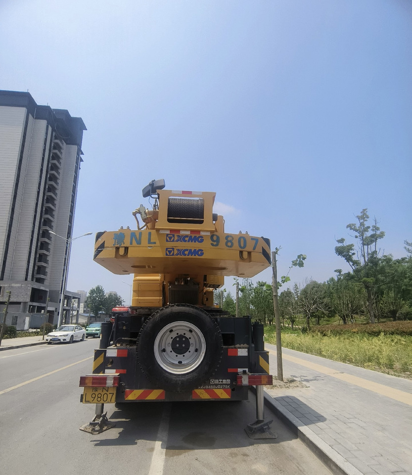 XCMG Crane QY75K - Gru: foto 4 XCMG Crane QY75K - Gru: foto 4