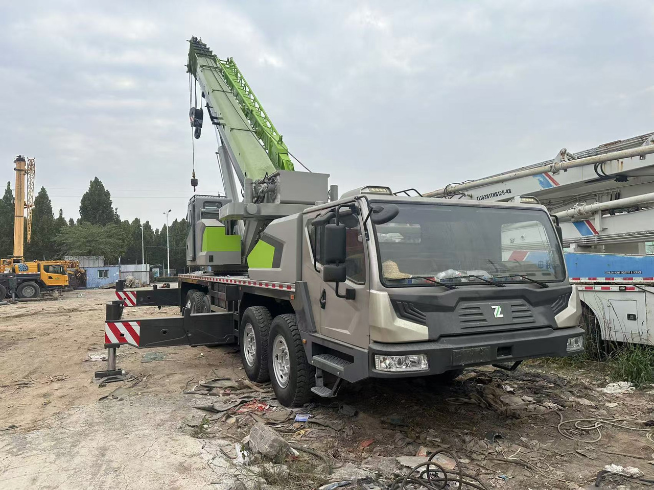 ZOOMLION Crane 50Ton - Gru multistrada: foto 4 ZOOMLION Crane 50Ton - Gru multistrada: foto 4