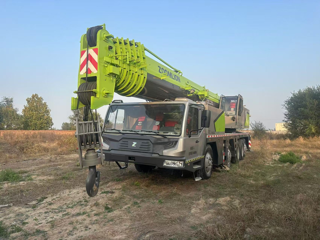 ZOOMLION Crane 90 Ton Click Here for Discount - Gru multistrada: foto 1 ZOOMLION Crane 90 Ton Click Here for Discount - Gru multistrada: foto 1