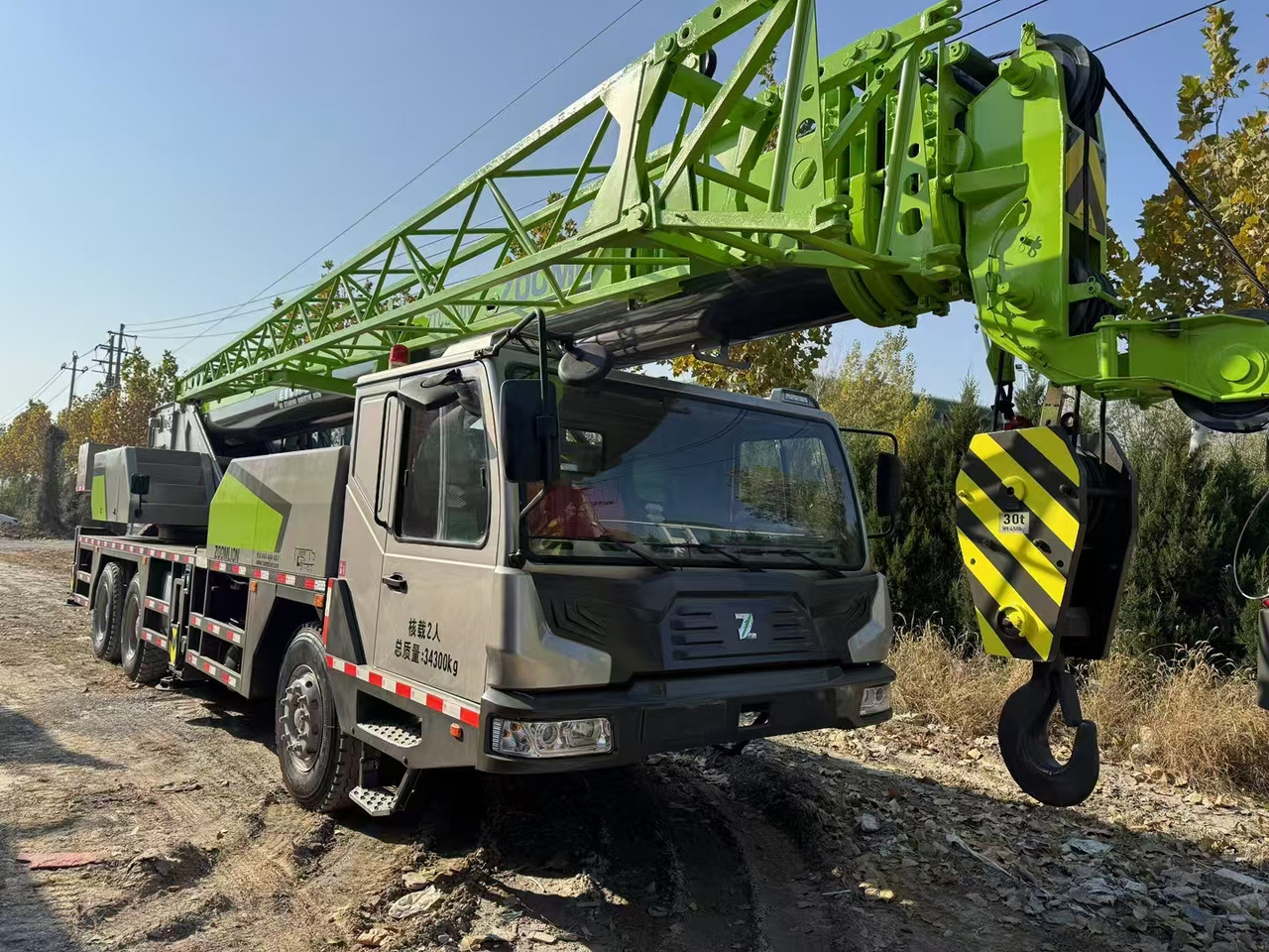 ZOOMLION Crane ZTC300V 30Ton - Gru multistrada: foto 5 ZOOMLION Crane ZTC300V 30Ton - Gru multistrada: foto 5