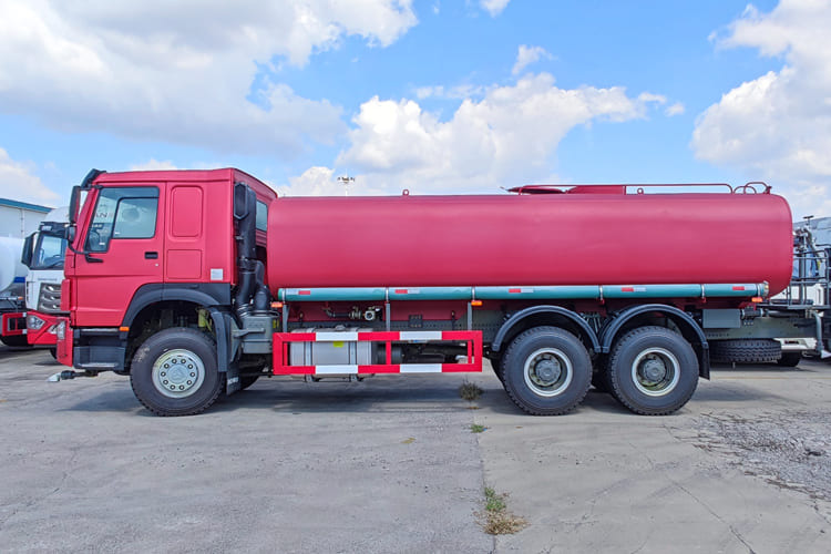 Howo Howo Water Truck for Sale in Nigeria - Camion cisterna: foto 3 Howo Howo Water Truck for Sale in Nigeria - Camion cisterna: foto 3