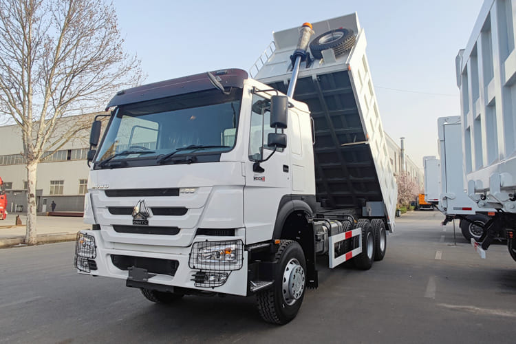 SINOTRUK Sinotruk Howo 6x4 Tipper Truck Price - Autocarro ribaltabile: foto 2 SINOTRUK Sinotruk Howo 6x4 Tipper Truck Price - Autocarro ribaltabile: foto 2