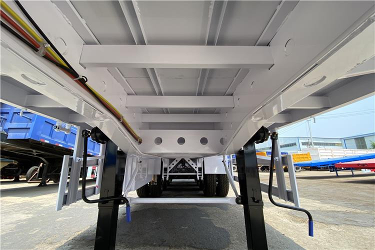 TITAN 4 Axle Livestock Truck Trailer for Sale In Guam - Semirimorchio trasporto bestiame: foto 5 TITAN 4 Axle Livestock Truck Trailer for Sale In Guam - Semirimorchio trasporto bestiame: foto 5