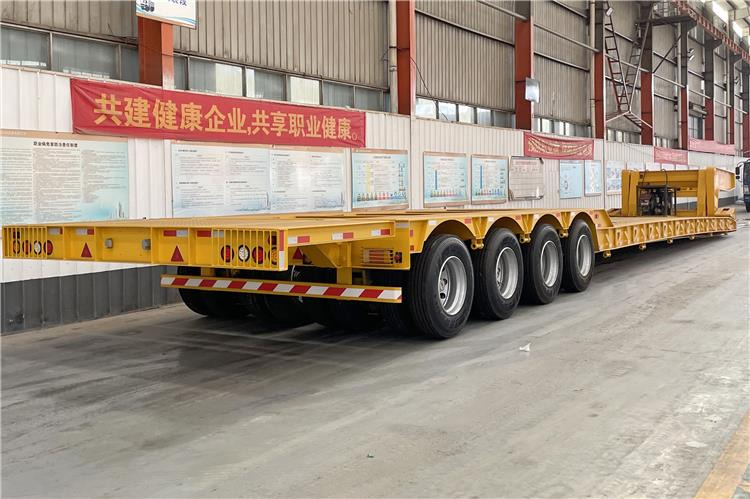 TITAN 4 Line 8 Axle Detachable Gooseneck Trailer for Sale In Nigeria Lagos - Semirimorchio pianale ribassato: foto 2 TITAN 4 Line 8 Axle Detachable Gooseneck Trailer for Sale In Nigeria Lagos - Semirimorchio pianale ribassato: foto 2