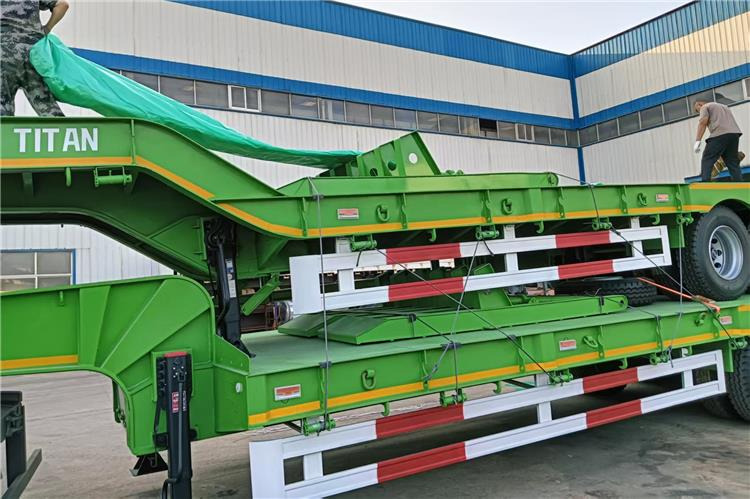 TITAN 80 Ton Equal Width Low Bed Truck Trailer for Sale In Ghana - Semirimorchio pianale ribassato: foto 5 TITAN 80 Ton Equal Width Low Bed Truck Trailer for Sale In Ghana - Semirimorchio pianale ribassato: foto 5