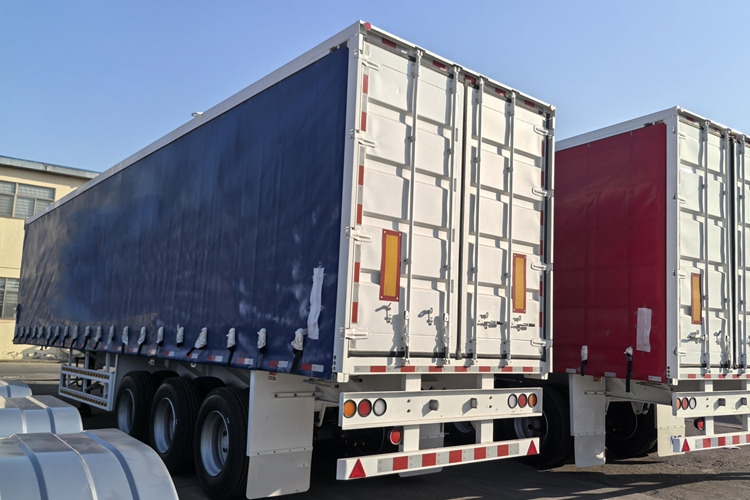 TITAN Curtain Trailer for Sale in Saudi Arabia - Semirimorchio centinato: foto 3 TITAN Curtain Trailer for Sale in Saudi Arabia - Semirimorchio centinato: foto 3