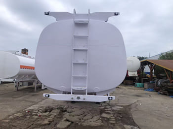 TITAN Diesel Fuel Tanker Trailer for Sale in Malawi - Semirimorchio cisterna: foto 2 TITAN Diesel Fuel Tanker Trailer for Sale in Malawi - Semirimorchio cisterna: foto 2